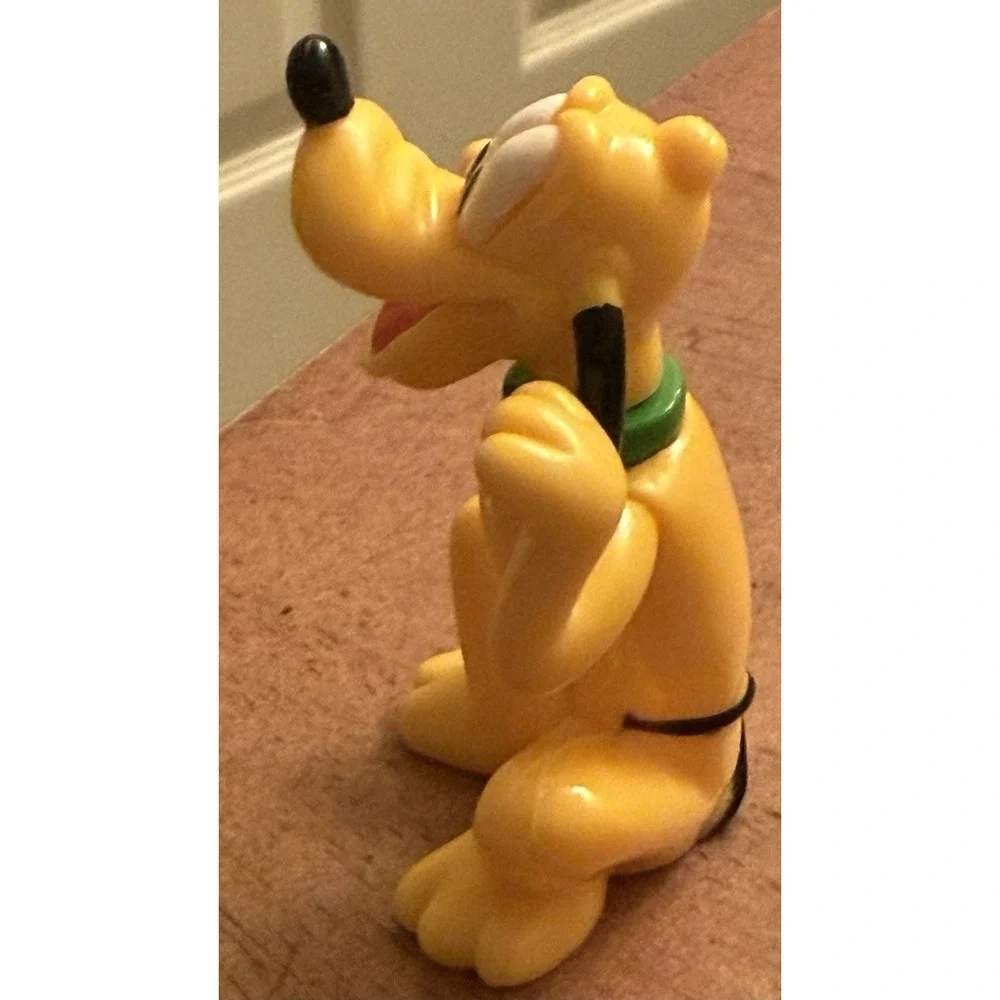 Vintage Pluto Yellow Dog Disney Mickey Mouse Clubhouse 2.7
